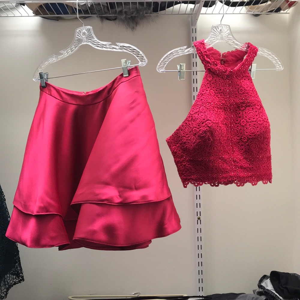 homecoming/special occasion dress WITH POCKETS!